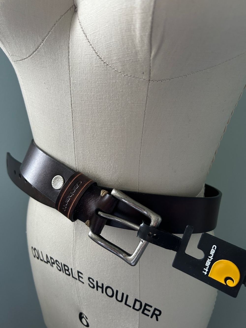 NWT Carhartt Men’s Dark Brown Leather Belt with Silver Buckle